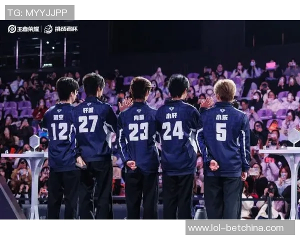 王者荣耀背后的奋斗与荣耀：LNG战队的崛起与突破之路