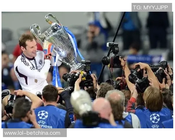 国王杯精彩对决里昂大胜热刺补时进球点燃全场激情