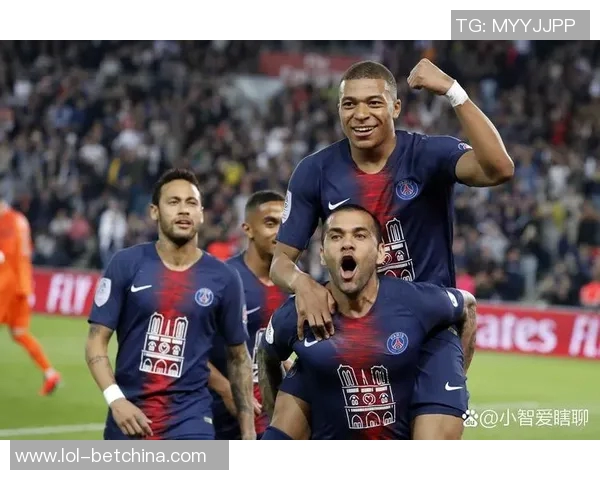 国王杯激战巴黎圣日耳曼小胜利物浦战术解析与精彩瞬间回顾