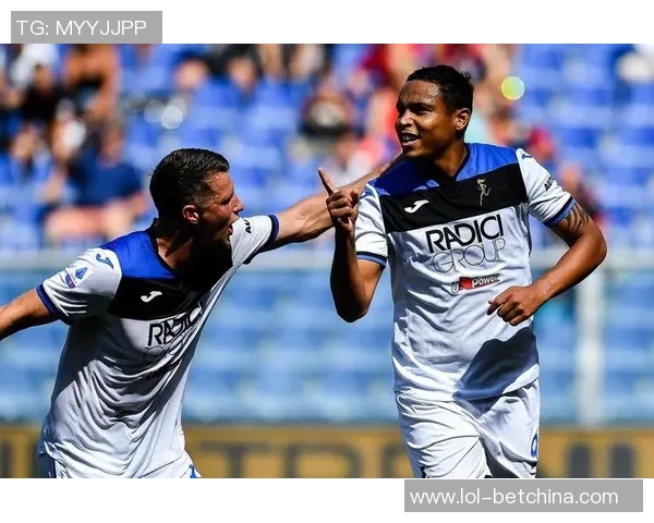 意甲激战：那不勒斯与莱比锡0比0平局战术解析与精彩瞬间回顾