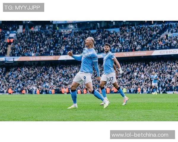 德甲激战曼城与热刺战平绝杀瞬间引发全场热烈反响分析