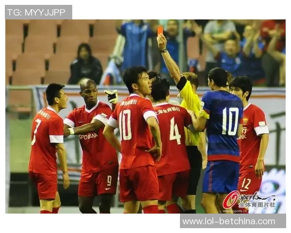 中超精彩对决多特蒙德逆转那不勒斯引发全场狂欢历史冷门再现