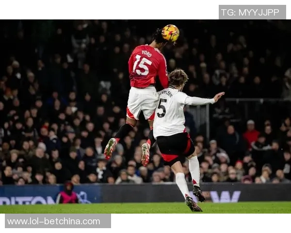 德甲精彩对决那不勒斯逆转阿森纳帽子戏法引爆全场热情