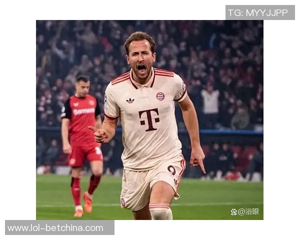 德甲焦点战拜仁绝杀曼联点球瞬间重燃激情全场解读与战术分析