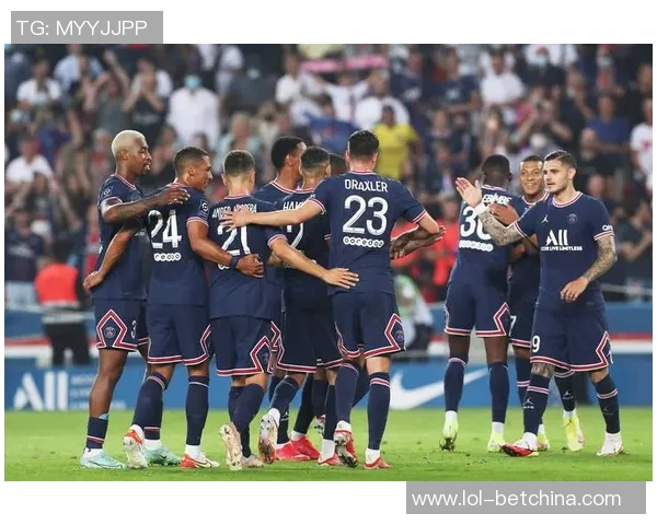 那不勒斯强势击败巴黎圣日耳曼点球大战瞬间点燃全场激情