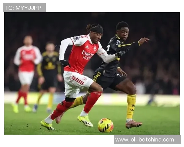 英超波尔图大胜里昂引发转会传闻全场沸腾瞬间回顾 英超波尔图大胜里昂引发转会传闻全场沸腾瞬间回顾