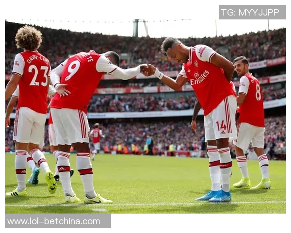 西甲激战阿森纳小胜波尔图全场沸腾赛后分析精彩瞬间回顾 西甲激战阿森纳小胜波尔图全场沸腾赛后分析精彩瞬间回顾