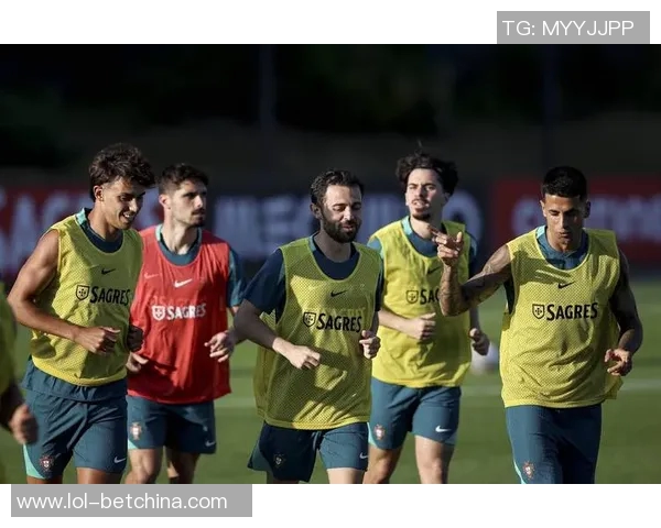 中超精彩对决本菲卡小胜尤文图斯帽子戏法引发争议判罚热议